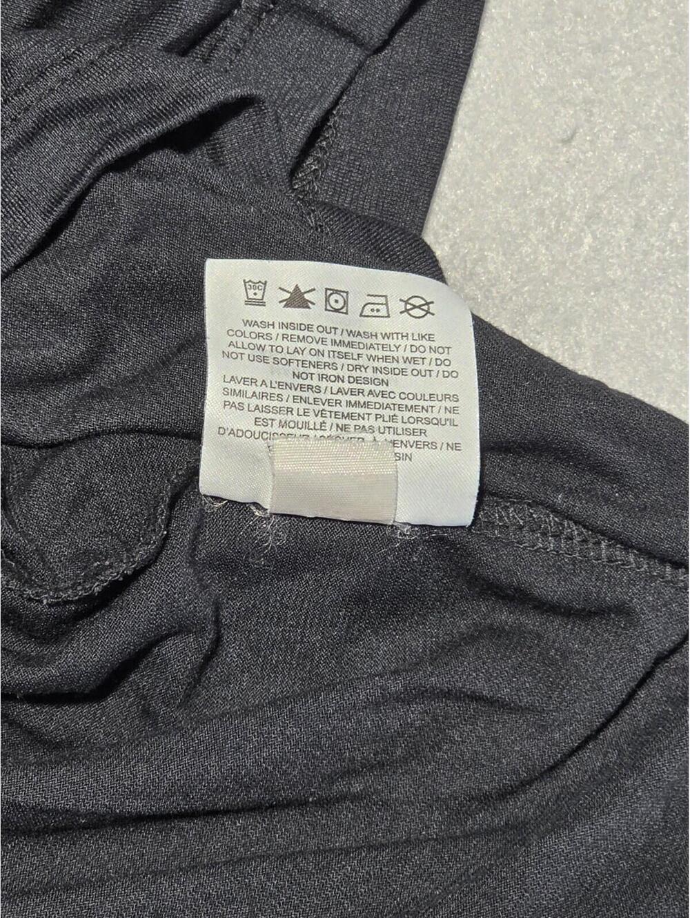 Nike Women's Sportswear Essential Crop Top T-Shirt Black White Logo XS - Picture 10 of 10